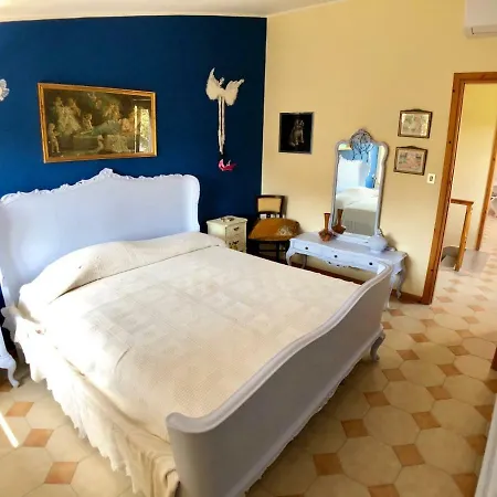 Regina Amalasunta * Marta