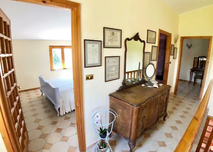 Regina Amalasunta * Marta